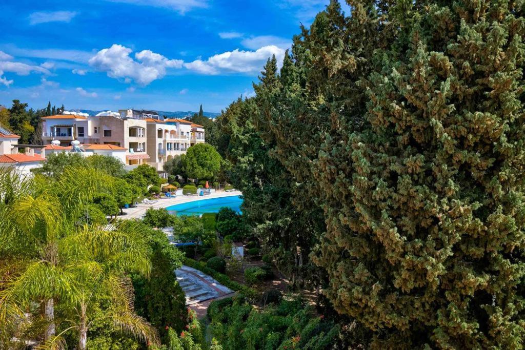 Apartamento Penthouse Carina Paphos Exterior foto