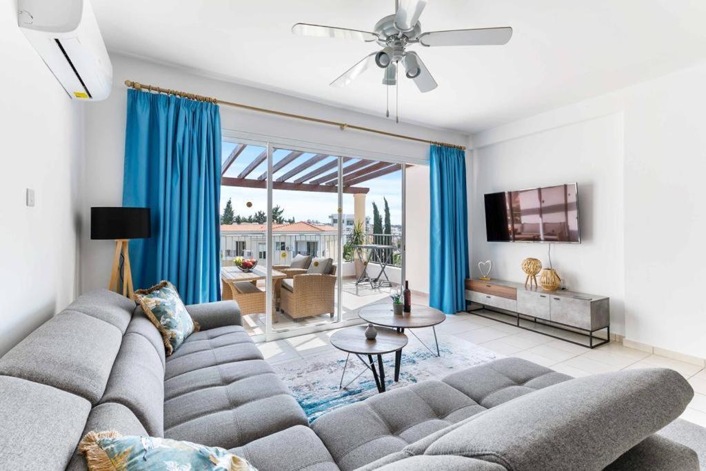 Apartamento Penthouse Carina Paphos Exterior foto